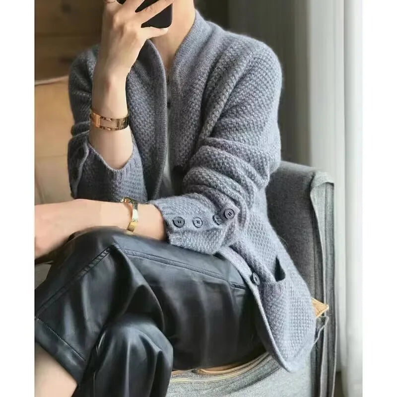 Half-neck tailored knit cardigan for men | Grace Élise