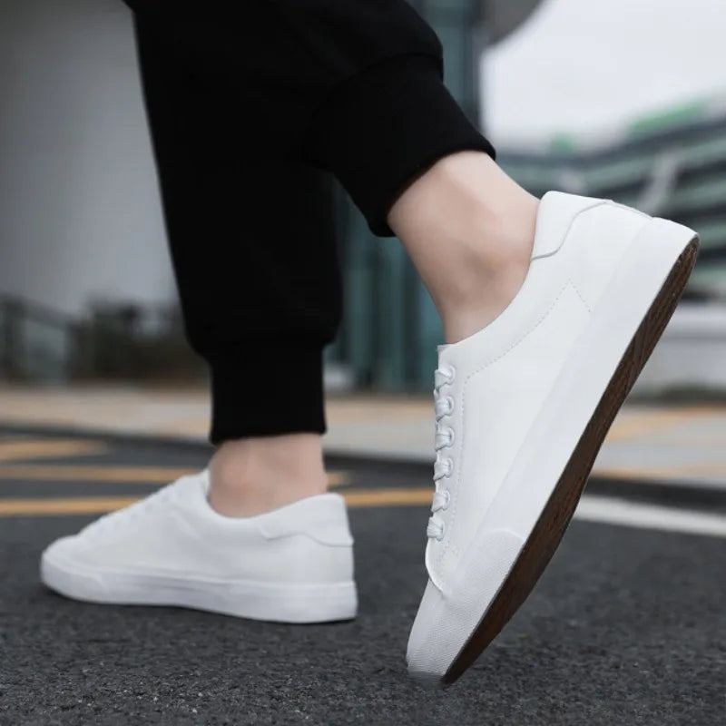 Classic comfortable everyday trainers for men | Clark -6