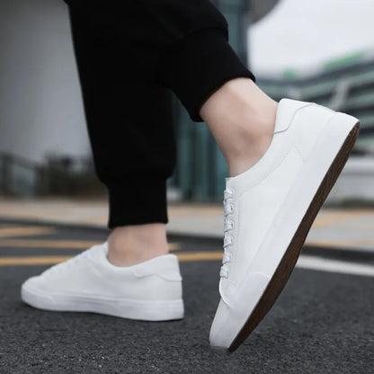 Classic comfortable everyday trainers for men | Clark -6