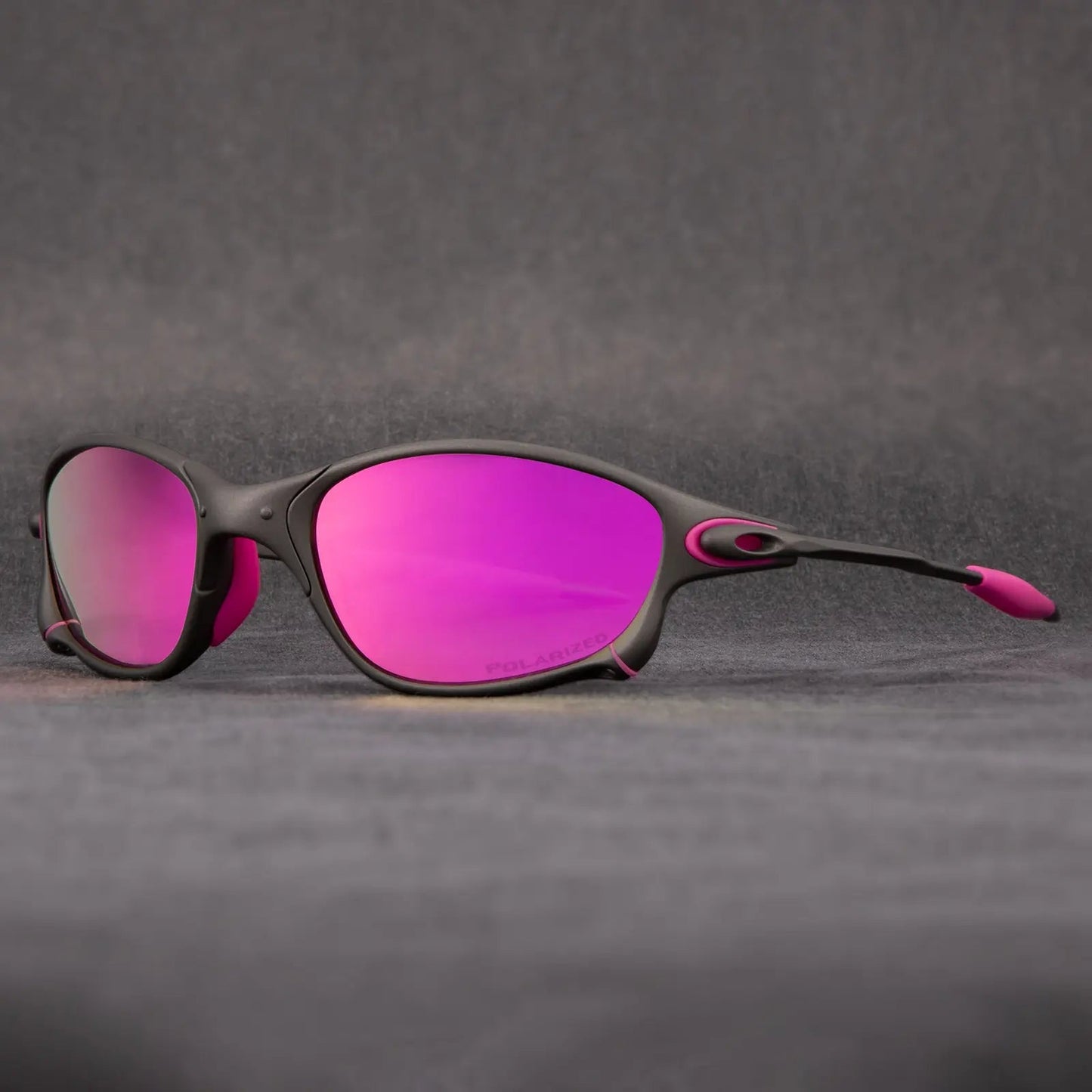 Matte black polarized sunglasses with UV protection for men | Spectre Nova