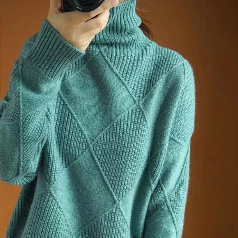 Diamond knit turtleneck sweater for women | Allegra Lumière