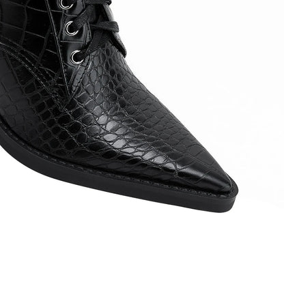 Western-inspired lace-up block heel boots for women | Izzy Ryder