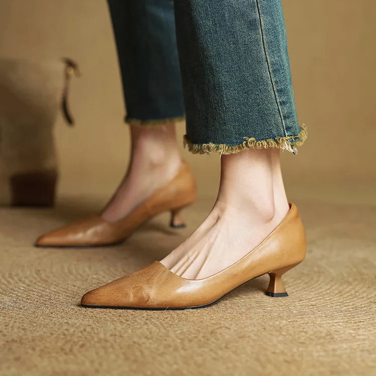 Pointed Toe Kitten Heel Pumps for women | Vivienne