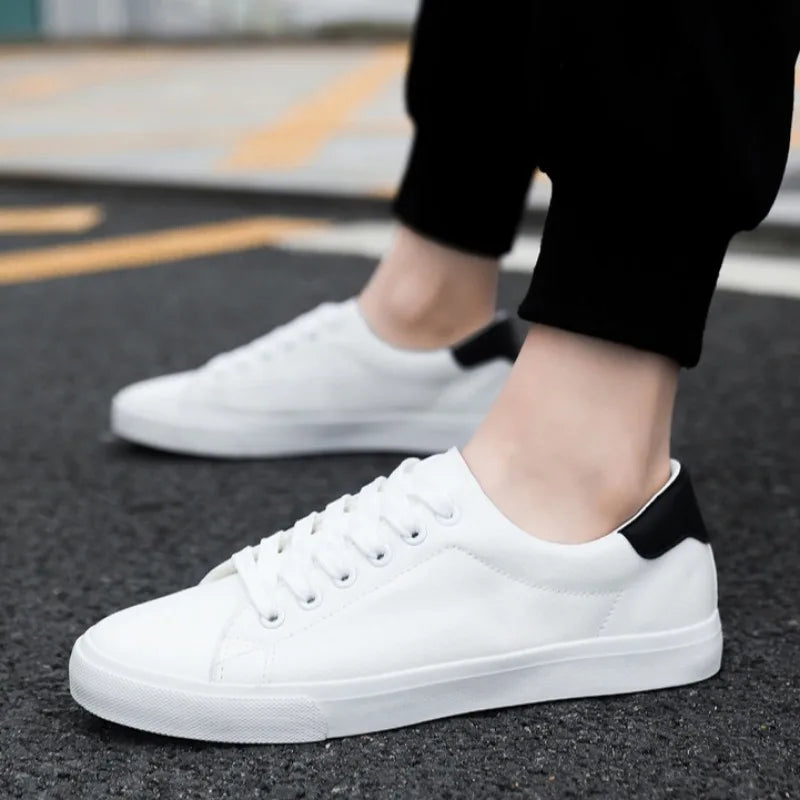 Classic comfortable everyday trainers for men | Clark -4