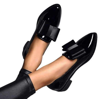 Pointed toe bow detail low heel shoes for women | Penelope Noir