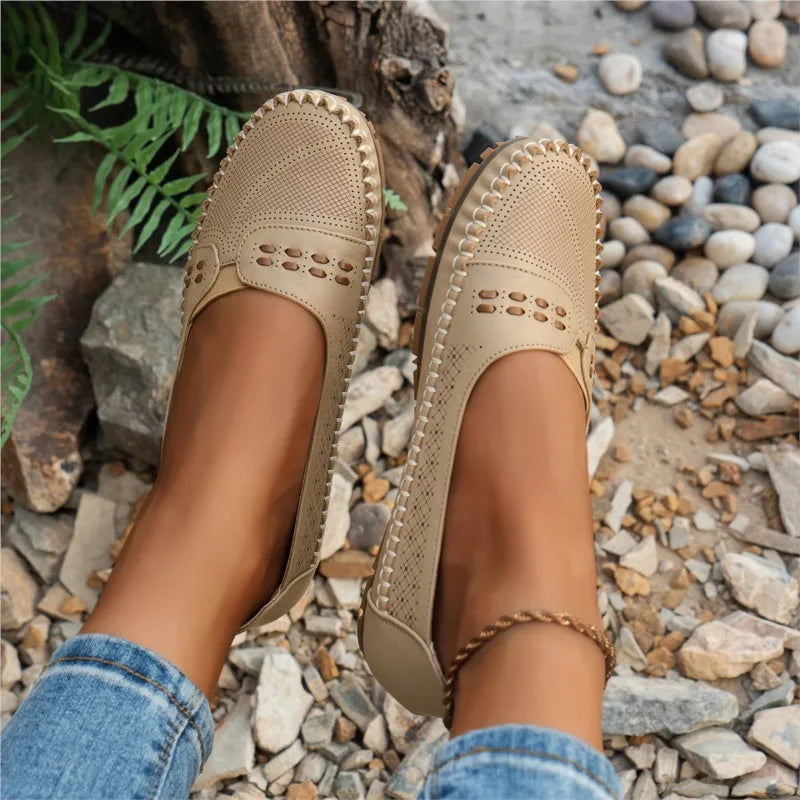 Lightweight cushioned slip-on loafers for women | Elodie Faye