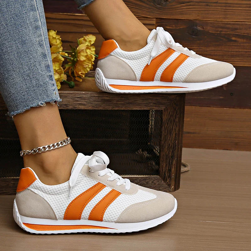 Lightweight casual everyday trainers for women | Isoria -3