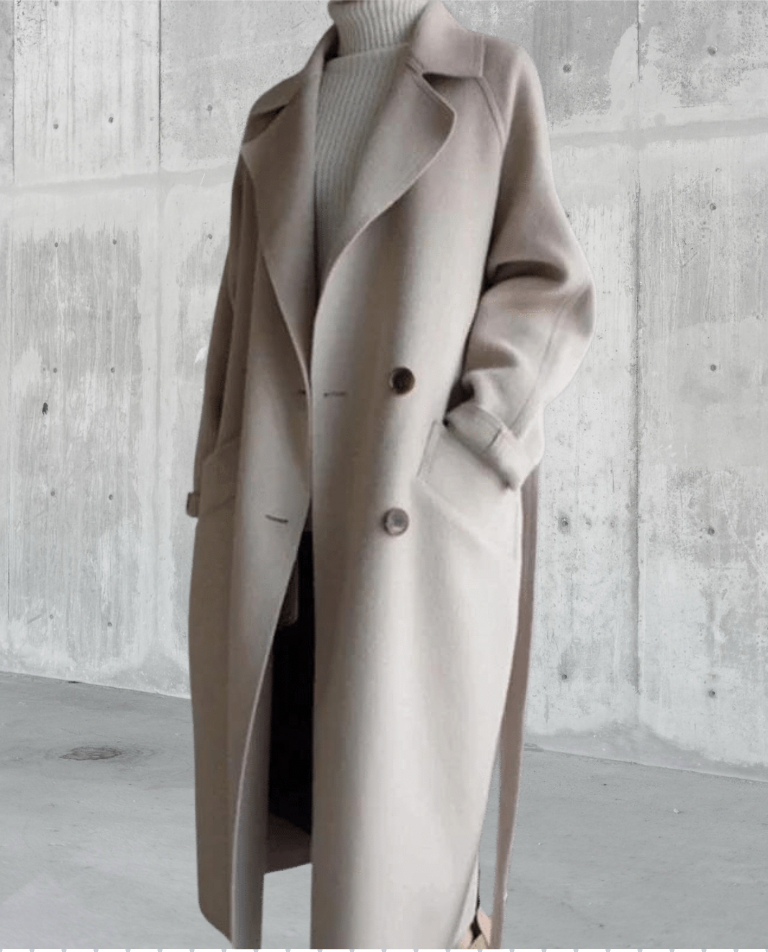 Timeless elegant long wool winter coat for women | Isabelle -3