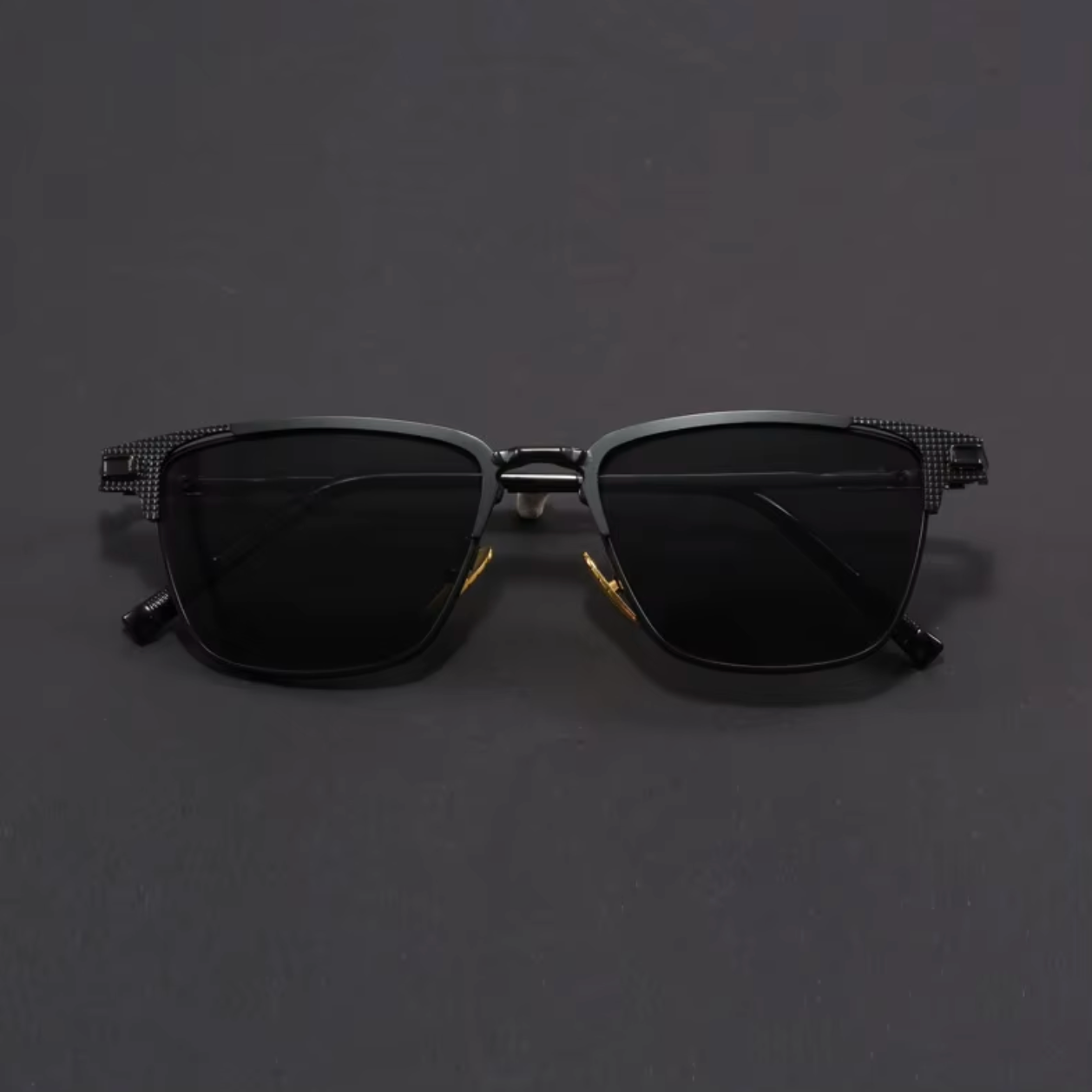 Polarized half-frame sunglasses with ergonomic fit for men | Voltage Retros