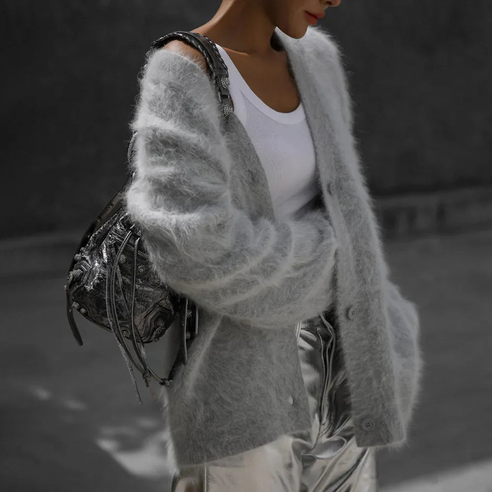 Single-breasted soft knit cardigan for women | Helena Prestige