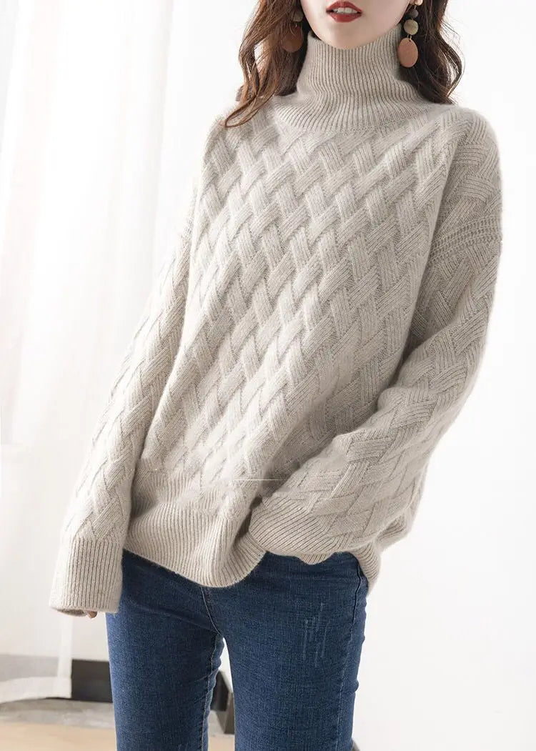 Diamond knit round neck sweater for women | Daria Solenne