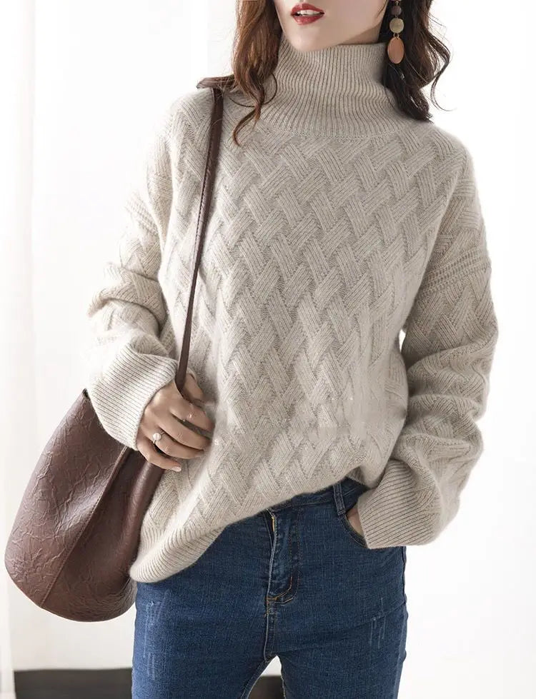 Diamond knit round neck sweater for women | Daria Solenne
