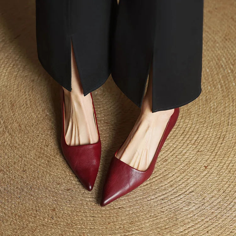 Pointed Toe Kitten Heel Pumps for women | Vivienne