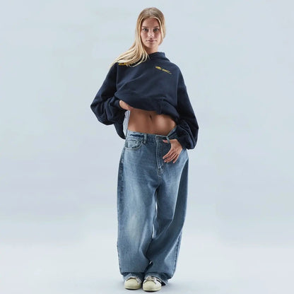 Cosy modern-cut everyday hoodie for women -4