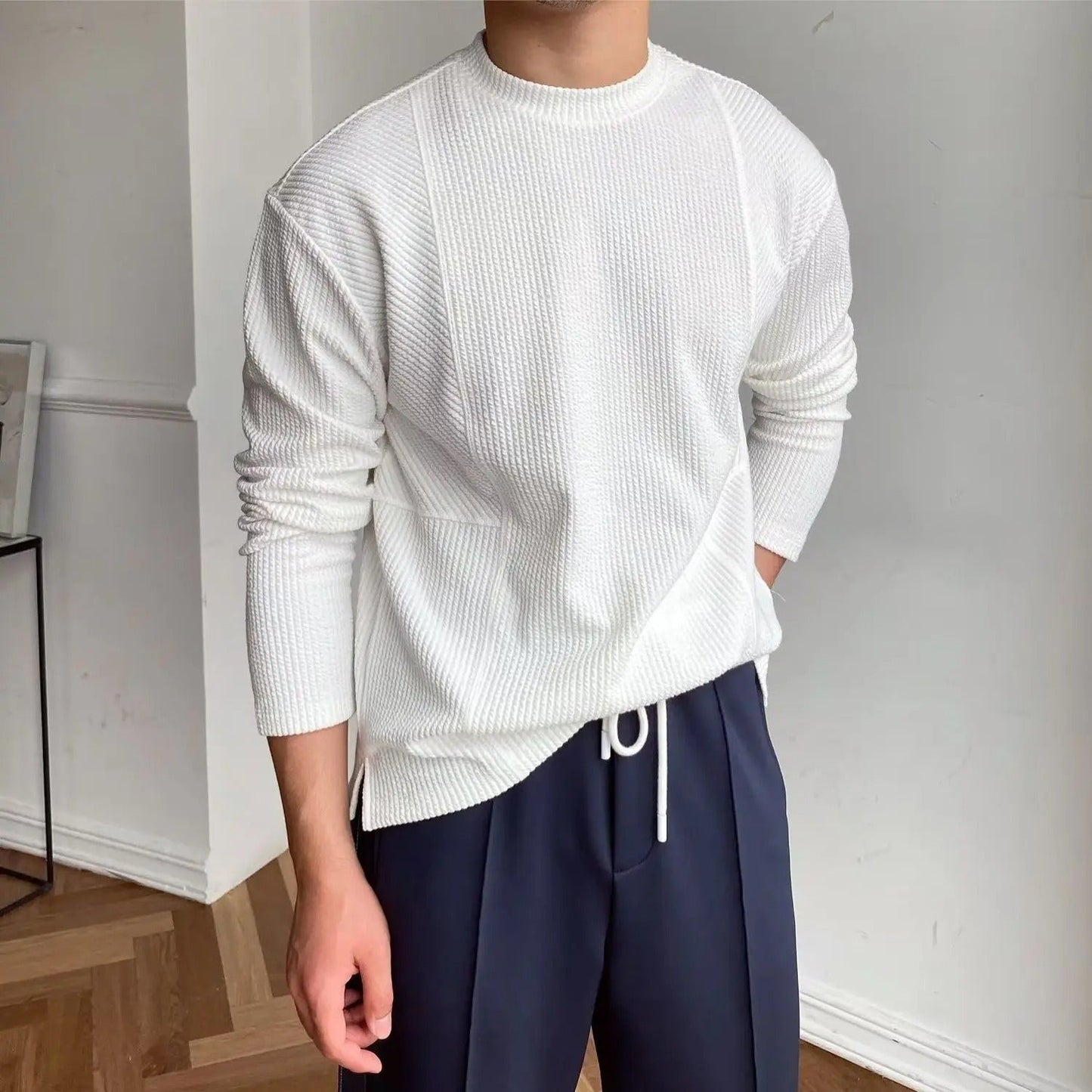 Soft classic crewneck everyday long sleeve top for men | Bellmont -3