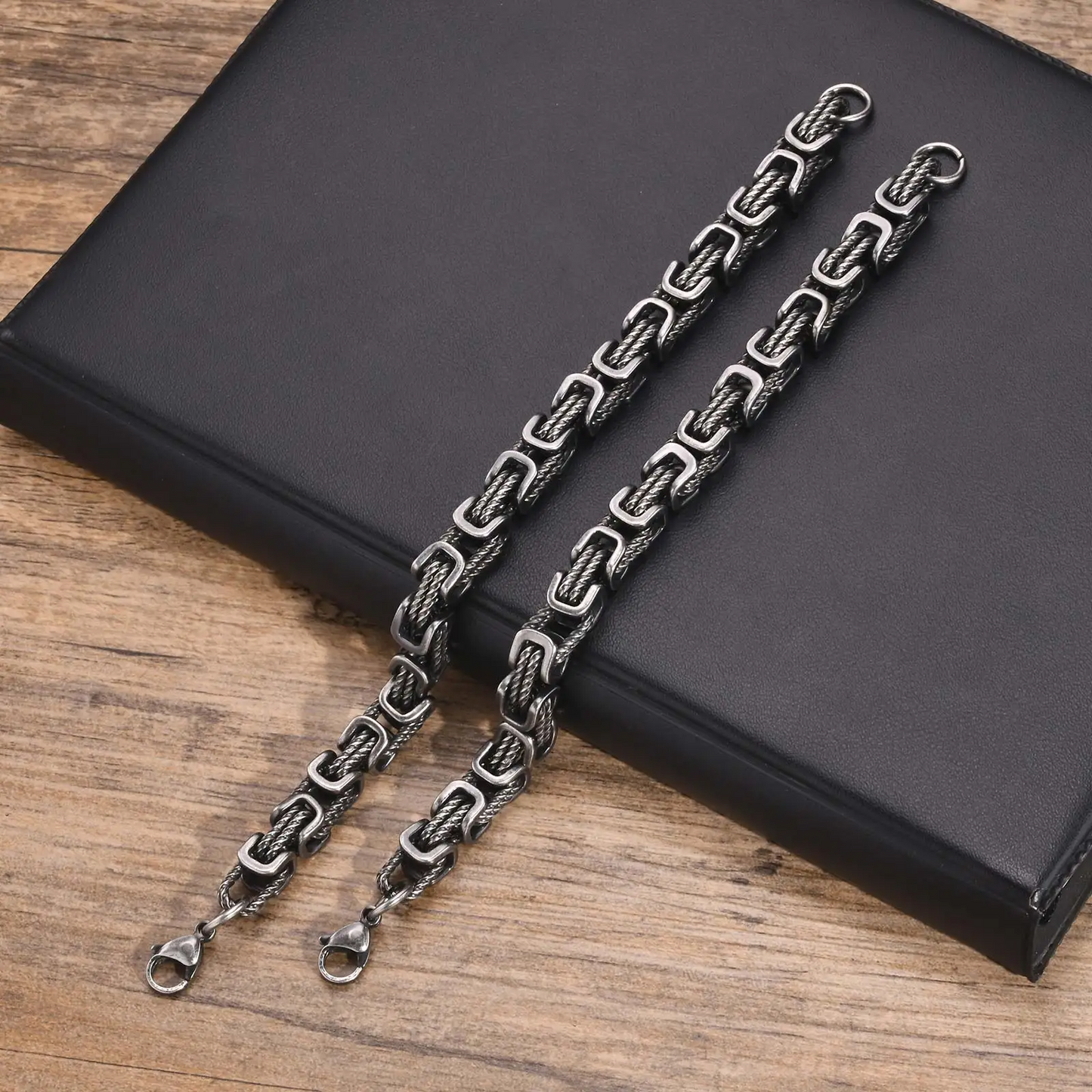 Forged chain cuff bracelet with woven link detail for men | Rogue