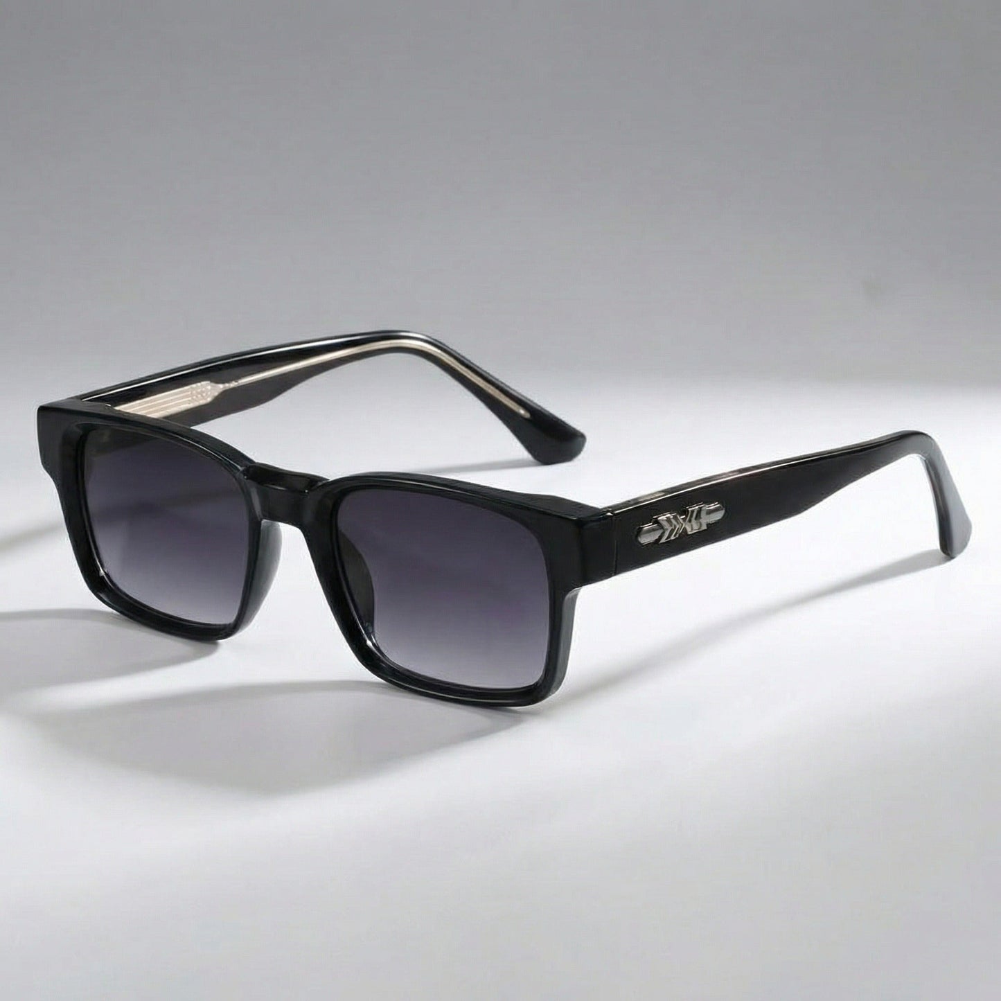 Lightweight polarised everyday sunglasses for men | Emerson Sol -3
