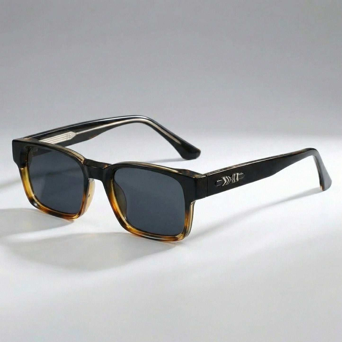 Lightweight polarised everyday sunglasses for men | Emerson Sol -6