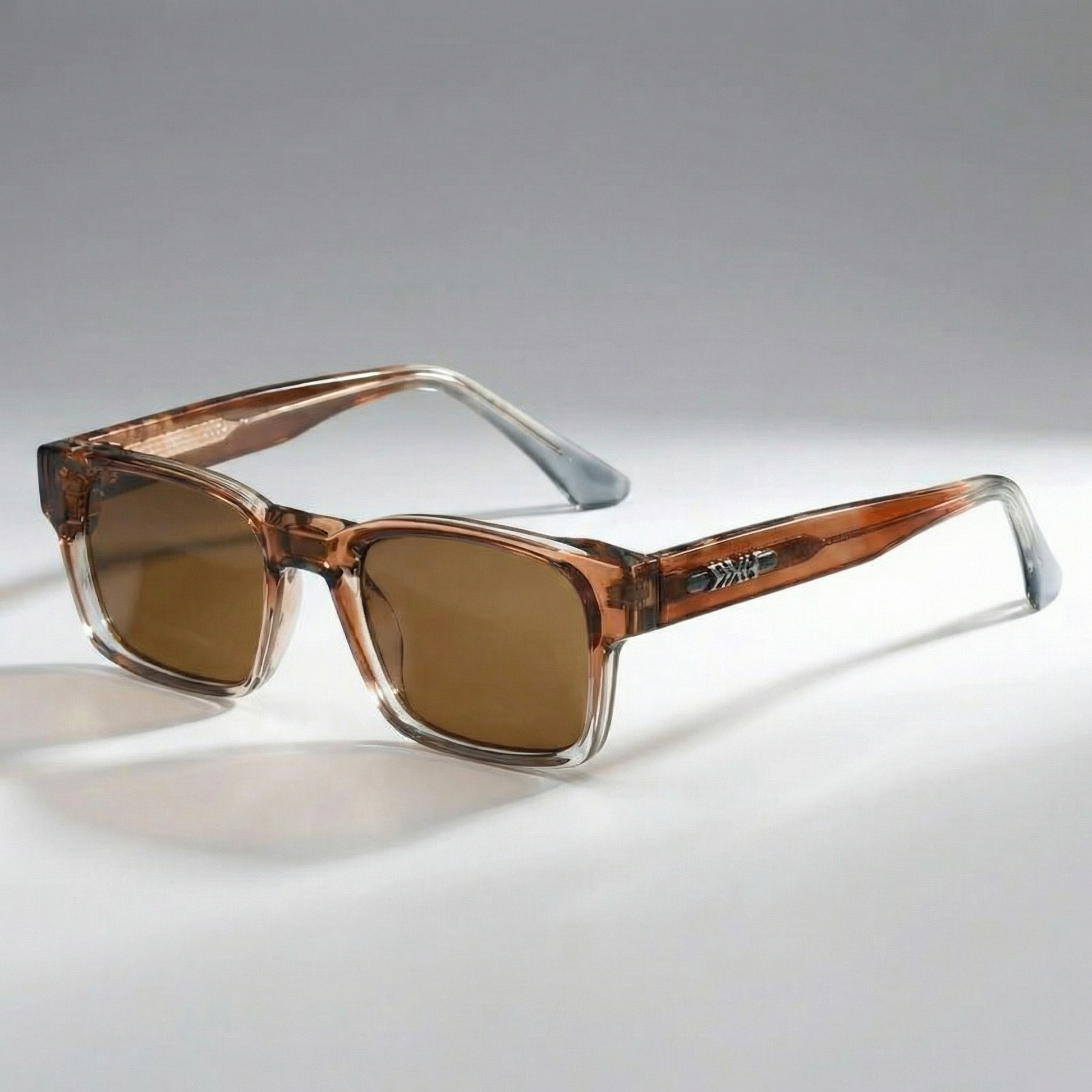 Lightweight polarised everyday sunglasses for men | Emerson Sol -2
