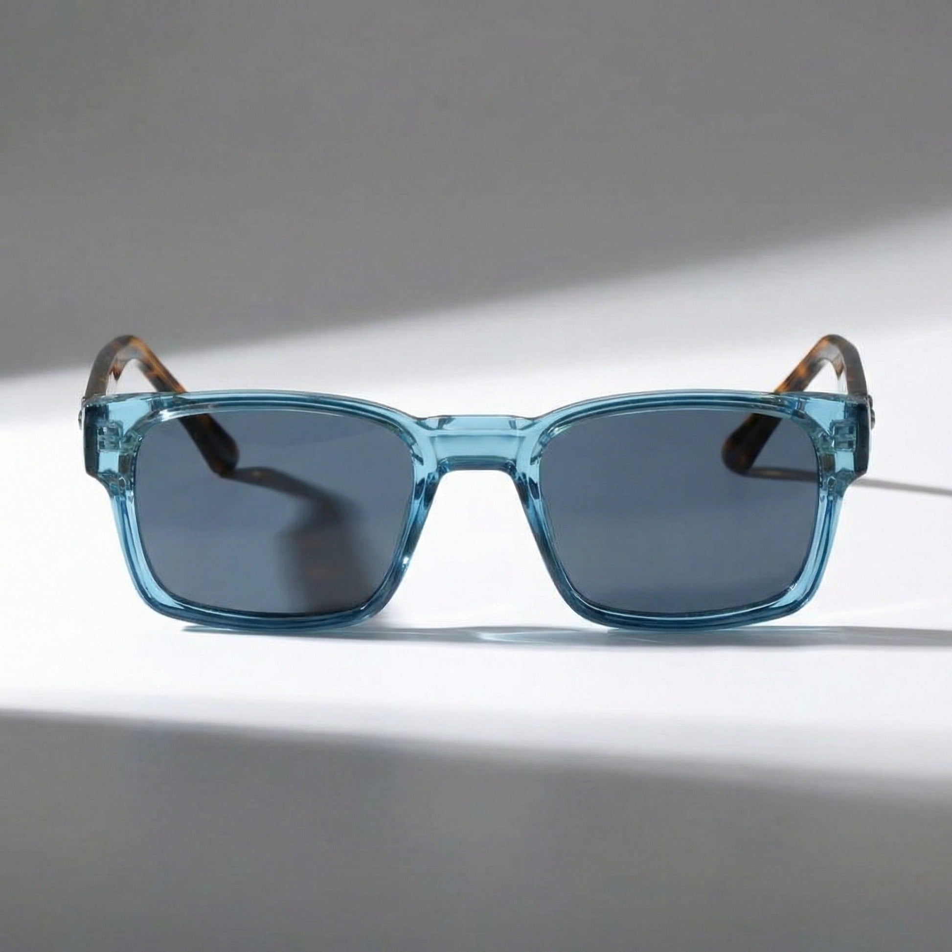 Lightweight polarised everyday sunglasses for men | Emerson Sol -9