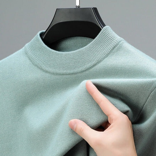 Classic pullover sweater with straight hem for men | Laurent