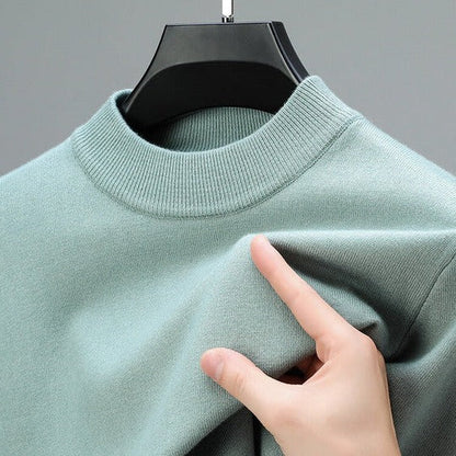 Classic pullover sweater with straight hem for men | Laurent