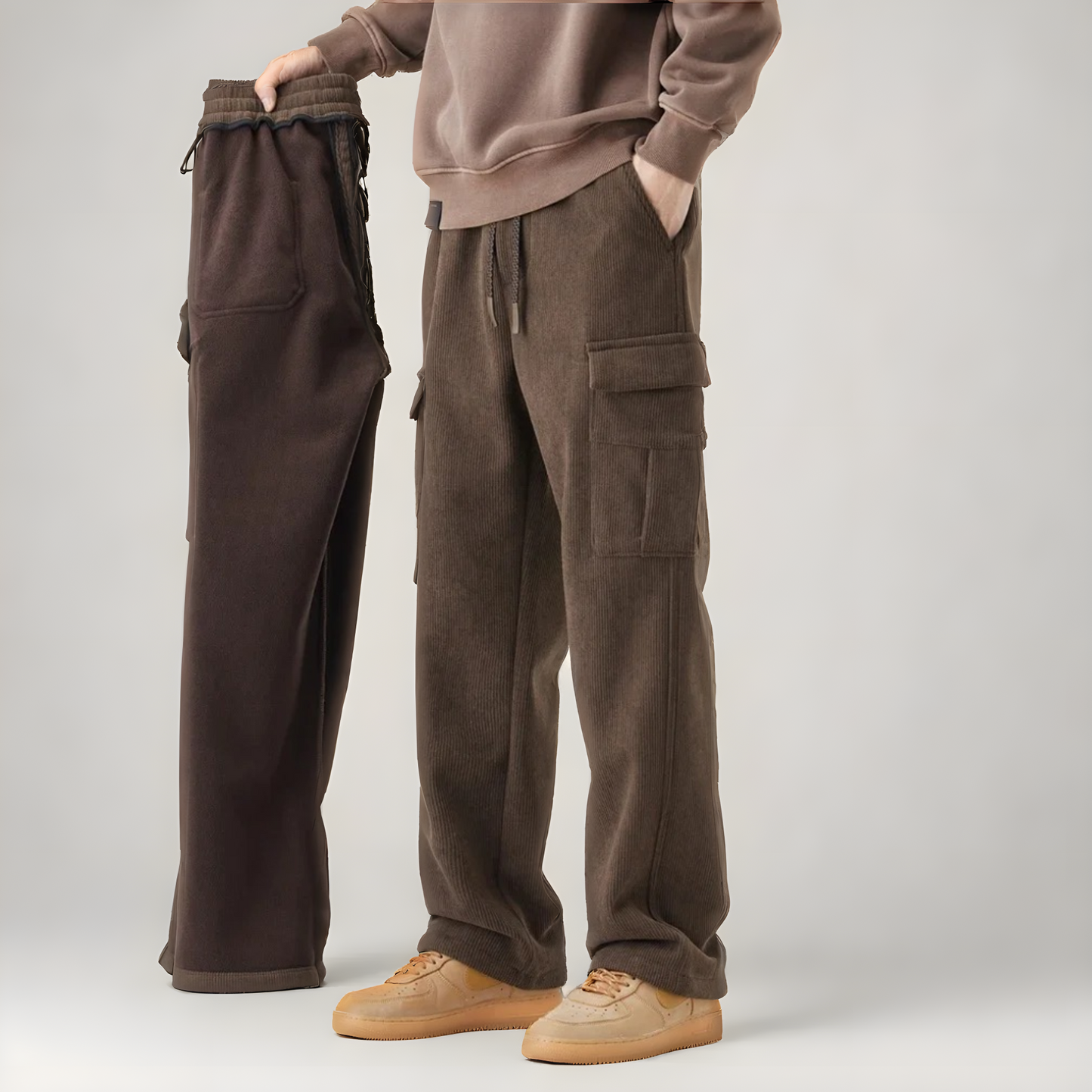 Relaxed comfort cargo sweatpants for men -3
