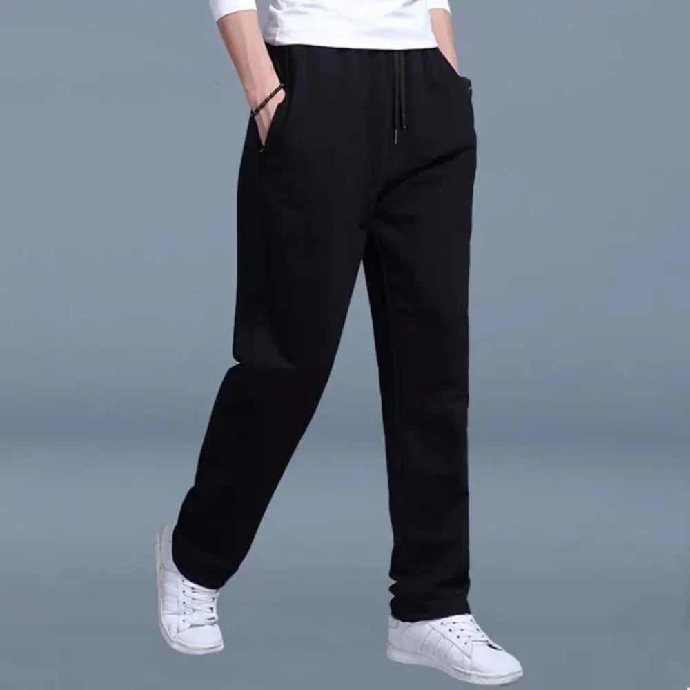 Relaxed fit sweatpants with adjustable drawstring for men | Rowan