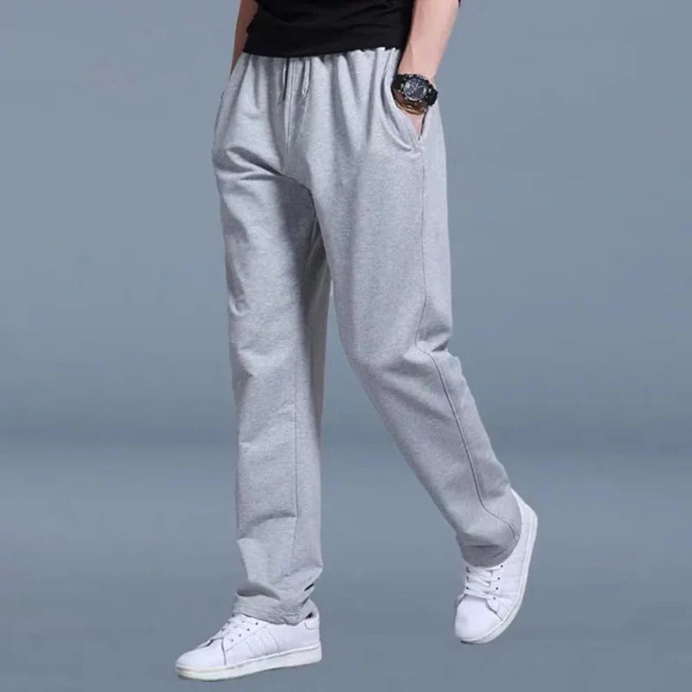 Relaxed fit sweatpants with adjustable drawstring for men | Rowan