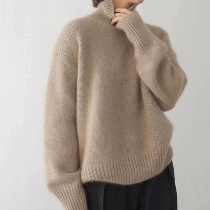Classic turtleneck sweater with relaxed fit for women | Celina