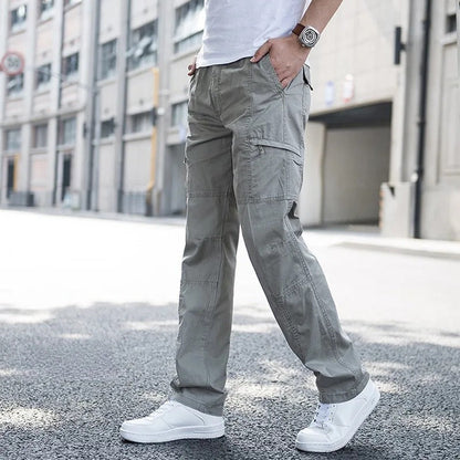 Relaxed stretch organic cotton cargo trousers for men | Hampton -12