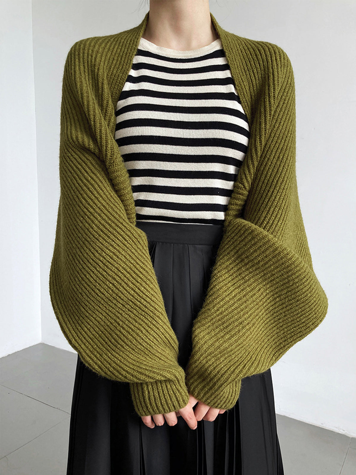 Solid open-front shrug sweater for women | Mirelle